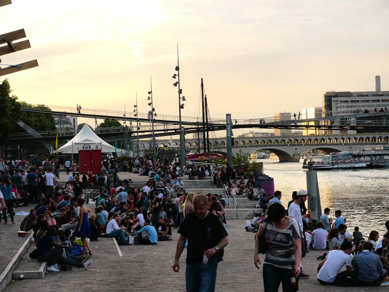 Apéro sur les quais