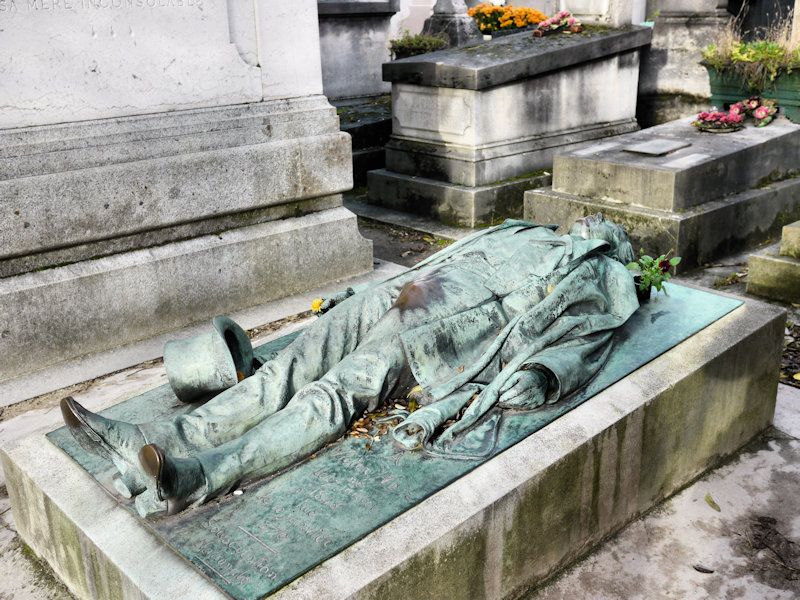 Tombe de Victor Noir